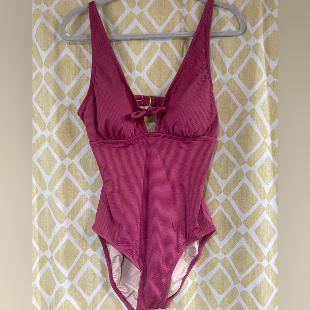 One piece bathing suit